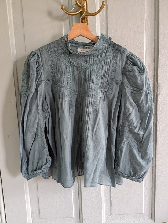 Doen Tops - NWT Doen Albertine Blouse in Nouveau Blue, large **Price Firm**